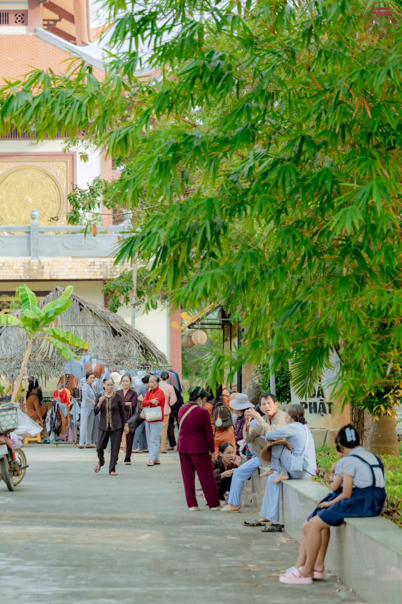 Phật giáo và đời sống hiện đại