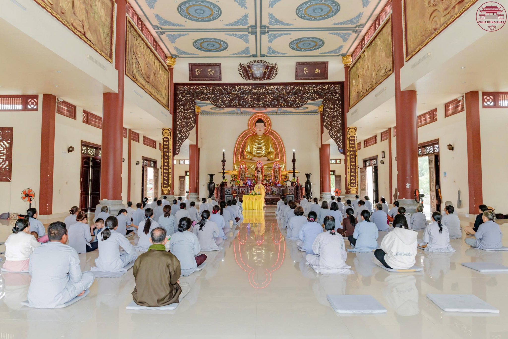 Các Hoạt Động Phật Sự Điển Hình